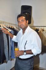 Leander Paes at Troy Costa store launch in Mumbai on 19th Oct 2011 (38).JPG